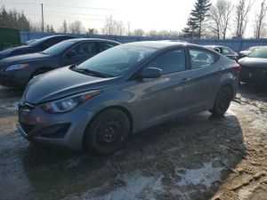 Hyundai Elantra SE 1.8L 4 2014