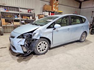 Toyota Prius 1.8L 4 2013