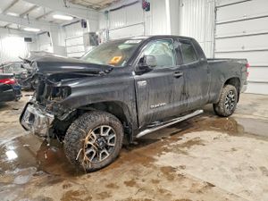 Toyota Tundra DOUBLE CAB SR 5.7L 8 2014