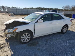 Toyota Camry LE 3.5L 6 2007