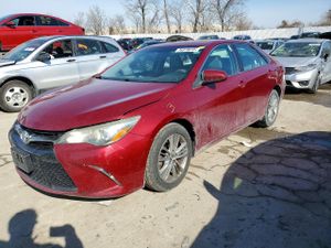 Toyota Camry LE 2.5L 4 2015