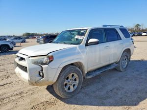Toyota 4Runner SR5 4.0L 6 2014