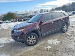 Kia Sorento LX 2.4L 4 2013