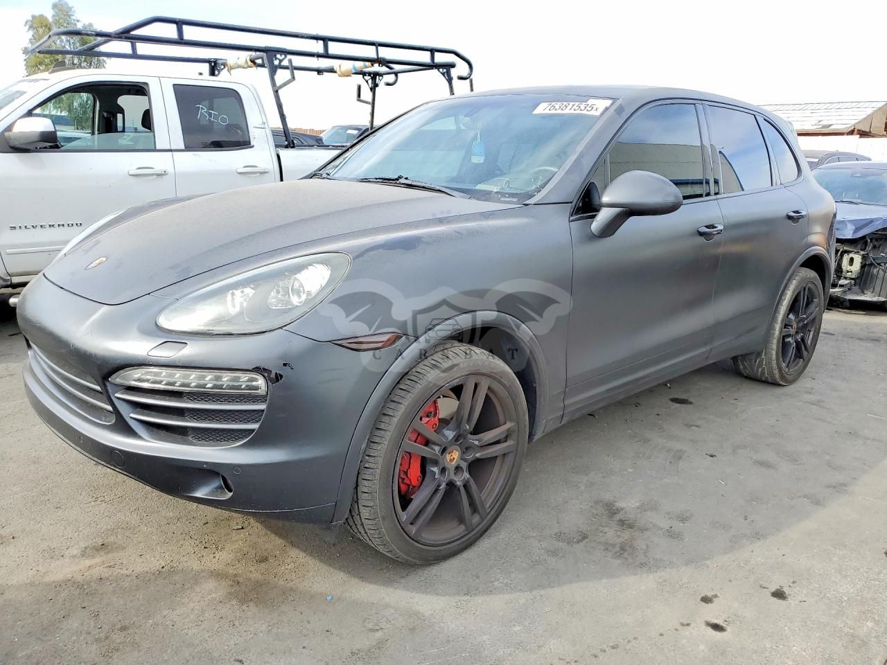 Porsche Cayenne S 4.8L 8 2013