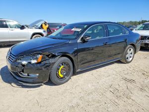 Volkswagen Passat S 1.8L 4 2015