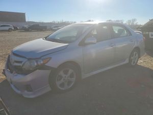 Toyota Corolla BASE 1.8L 4 2012