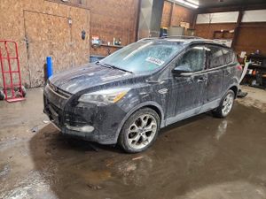 Ford Escape TITANIUM 2.0L 4 2013