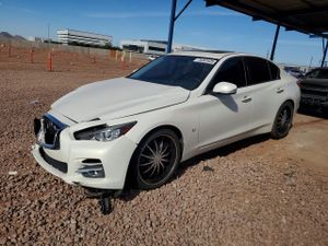 Infiniti Q50 3.7L 6 2015
