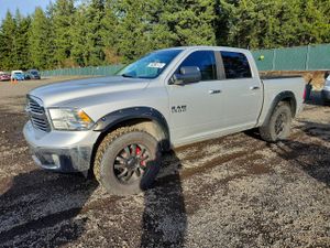 RAM 1500 SLT 5.7L 8 2014