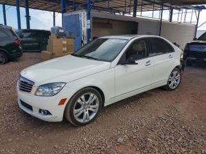 Mercedes-Benz C 300 3.0L 6 2011