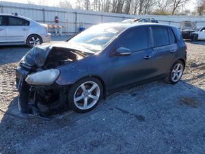 Volkswagen Golf 2.0L 4 2011