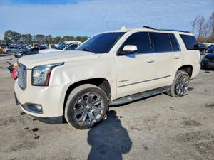 GMC Yukon DENALI 6.2L 8 2015