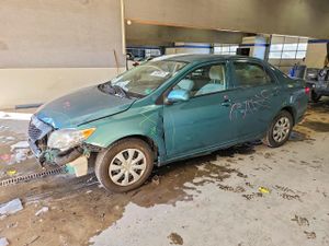 Toyota Corolla BASE 1.8L 4 2010