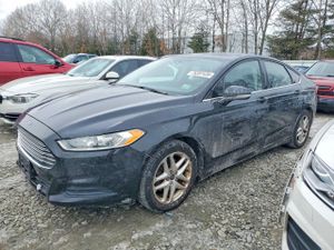 Ford Fusion SE 2.5L 4 2014