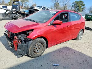 Hyundai Accent GLS 1.6L 4 2013