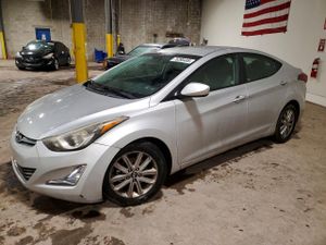 Hyundai Elantra SE 1.8L 4 2015