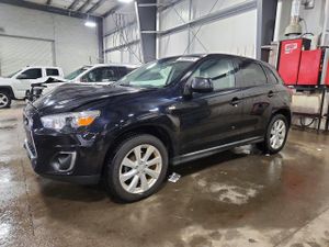 Mitsubishi Outlander ES 2.0L 4 2014