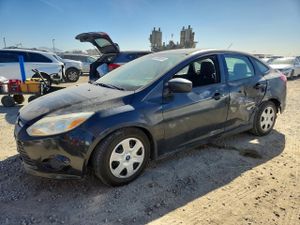 Ford Focus S 2.0L 4 2012