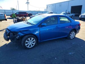 Toyota Corolla BASE 1.8L 4 2010