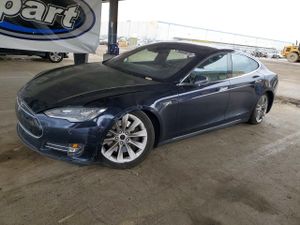 Tesla Model S 70D 2015