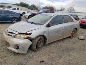 Toyota Corolla BASE 1.8L 4 2012