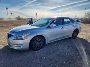 Nissan Altima 2.5 2.5L 4 2015