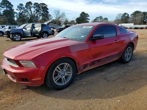 Ford Mustang 3.7L 6 2012