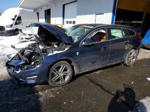 Volvo V60 PREMIER+ 2.0L 4 2015