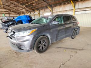 Toyota Highlander XLE 3.5L 6 2015