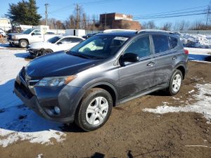 Toyota Rav4 LE 2.5L 4 2015