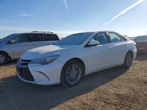 Toyota Camry LE 2.5L 4 2015