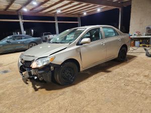 Toyota Corolla BASE 1.8L 4 2010