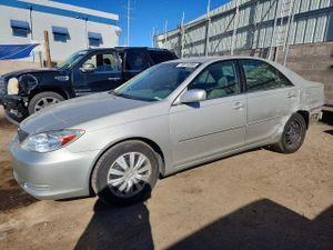 Toyota Camry LE 2.4L 4 2002