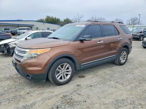 Ford Explorer XLT 3.5L 6 2011