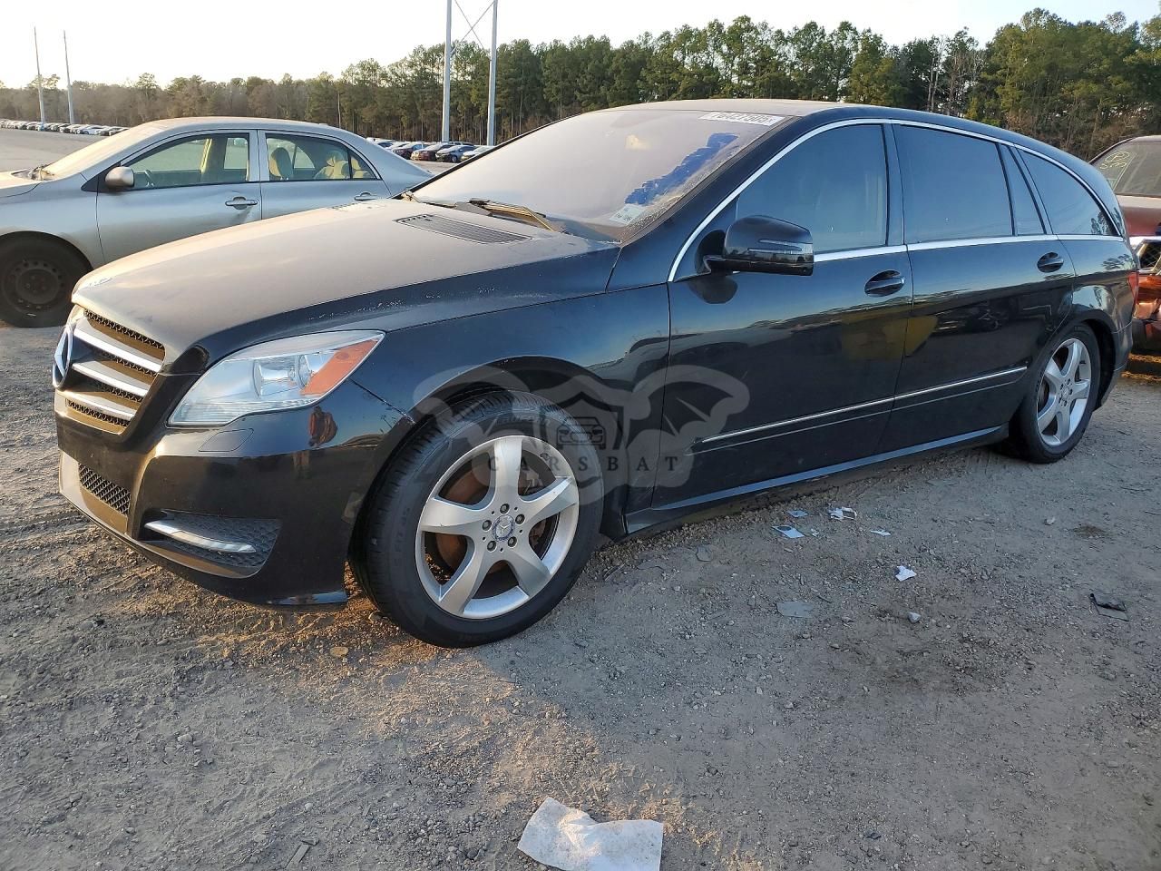 Mercedes-Benz R 350 4MATIC 3.5L 6 2011