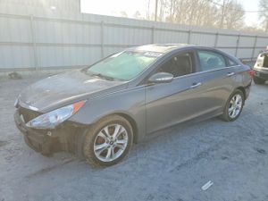 Hyundai Sonata SE 2.4L 4 2011