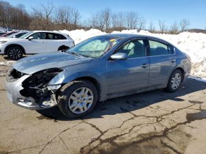 Nissan Altima BASE 2.5L 4 2010