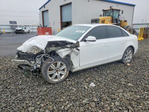 Audi A4 PREMIUM PLUS 2.0L 4 2011