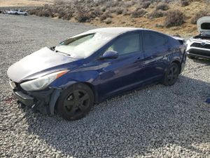 Hyundai Elantra GLS 1.8L 4 2013
