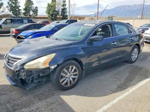 Nissan Altima 2.5 2.5L 4 2015