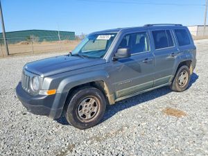 Jeep Patriot SPORT 2.0L 4 2012