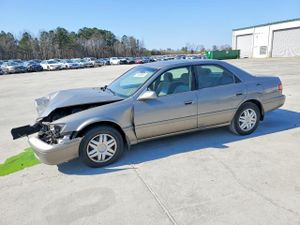 Toyota Camry LE 3.0L 6 2000