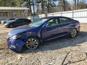 Hyundai Sonata SE 2.0L 4 2013