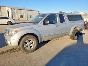 Nissan Frontier S 2.5L 4 2013