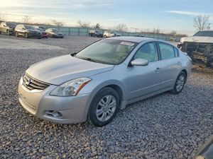 Nissan Altima BASE 2.5L 4 2012