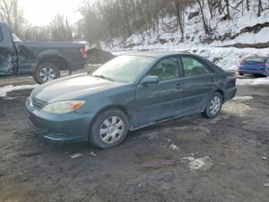 Toyota Camry LE 2.4L 4 2003