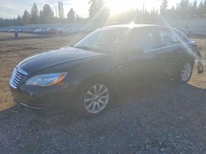 Chrysler 200 TOURING 2.4L 4 2014