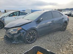 Toyota Corolla 1.8L 4 2015