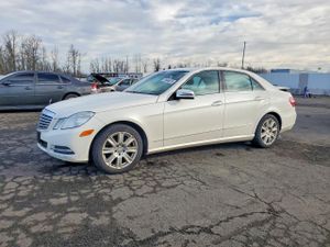 Mercedes-Benz E 350 3.5L 6 2013