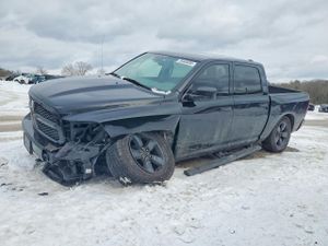 RAM 1500 ST 5.7L 8 2014